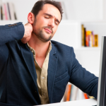 How To Minimize Neck Pain At Your Desk?